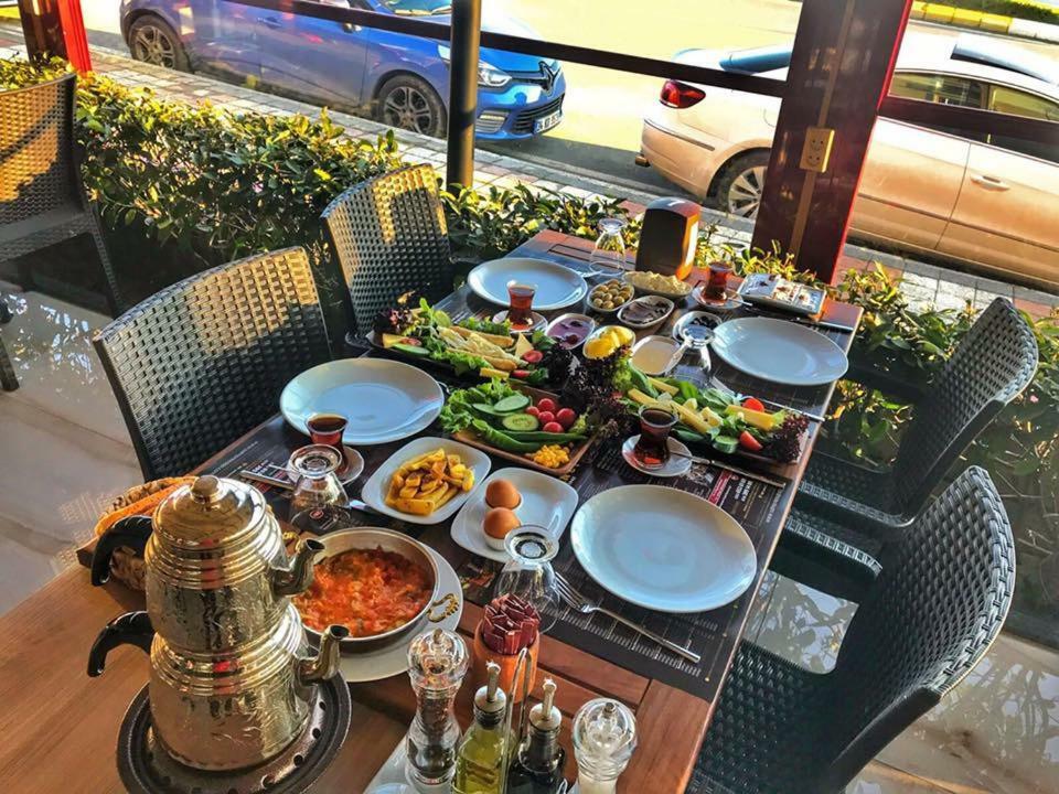 Darıca Emsa Palace Hotel מראה חיצוני תמונה